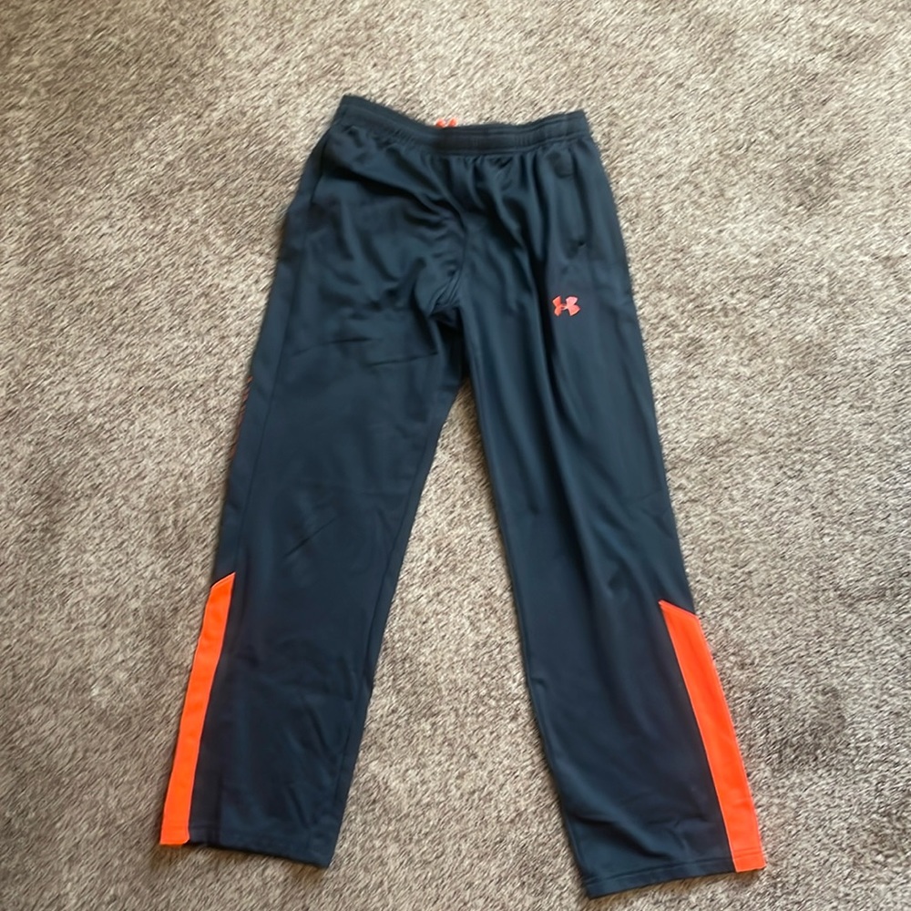 Youth under armour active wear pants.